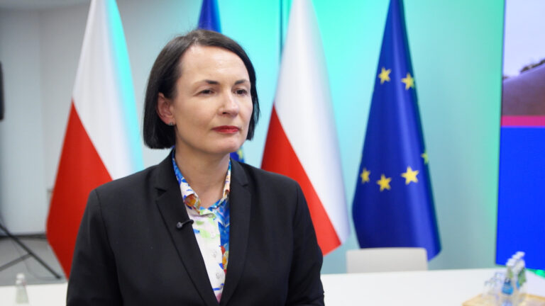 Mała reforma programu Czyste Powietrze wchodzi w życie. Łatwiejszy dostęp do dotacji i wyższe wsparcie na niektóre prace